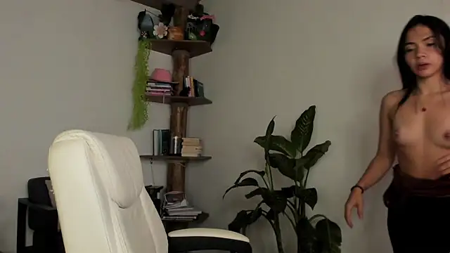 hi kiittyy online show from March 15, 1:17 pm