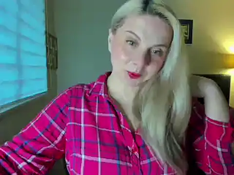 callme iva online show from March 11, 11:11 pm