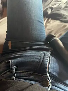 aleexii s online show from March 11, 11:16 am