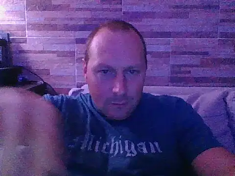 lustonfan online show from March 20, 1:10 am