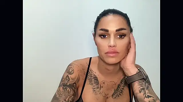 AMBER HARD online show from March 27, 9:25 pm