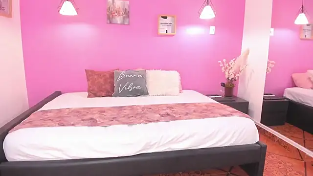 liapinket online show from April 15, 1:29 pm