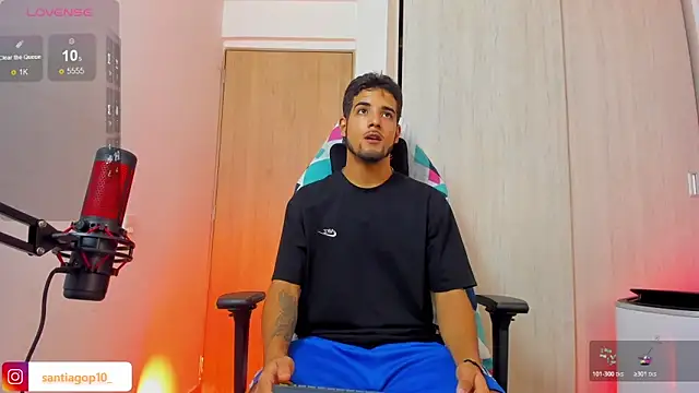 Alexx Lord online show from April 14, 1:11 am