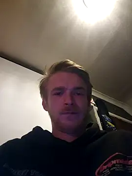 exoticdopeboy21 online show from March 5, 3:02 am