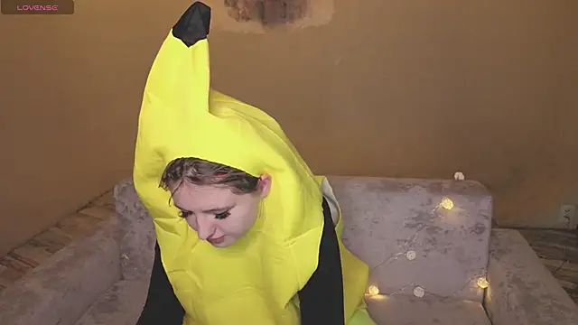 Banana Bowl online show from March 5, 8:43 am