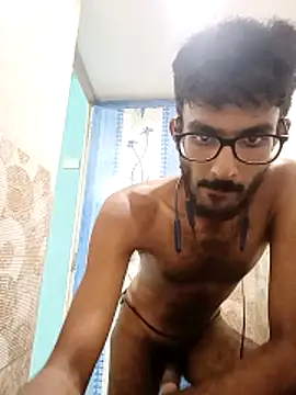 manikanda64 online show from May 2, 5:40 pm