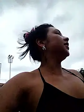 Marianaxc online show from April 14, 12:44 pm