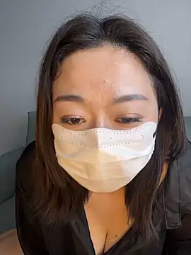 Snapshot of YY-baobei chatting on March 7, 10:56 am YY-baobei online show from March 7, 10:56 am