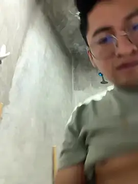 GoldenM95 online show from March 23, 6:06 am