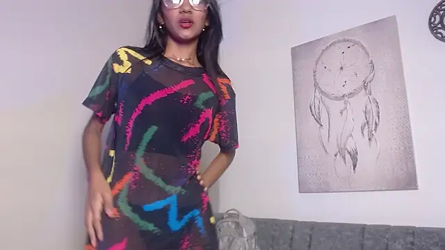 queen adhara online show from March 11, 1:39 pm