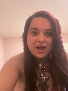 Snapshot of miamelt chatting on March 8, 10:24 pm miamelt online show from March 8, 10:24 pm