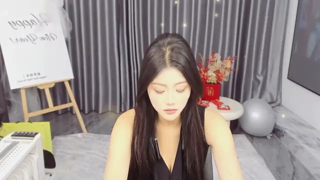 Momolith 616 online show from March 18, 12:52 pm