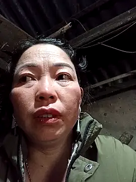 Yellow-pink online show from March 11, 12:16 am