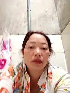 Yellow-pink online show from April 11, 10:14 pm