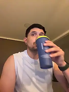 TroyeSavage online show from March 20, 11:42 pm