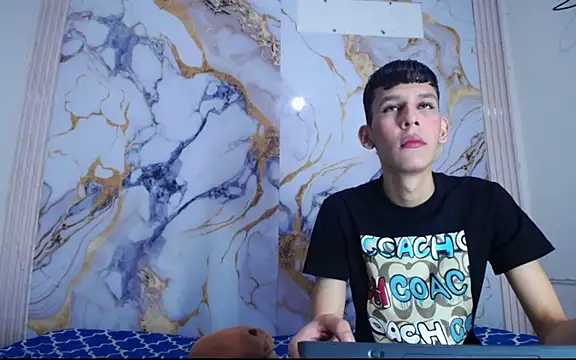 Desire Boys1 online show from April 14, 6:25 pm