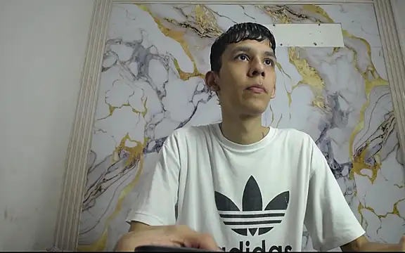 Desire Boys1 online show from April 24, 7:05 pm