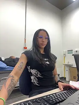 mina harker online show from April 20, 4:43 pm