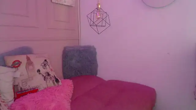 zoe  baker online show from April 30, 4:02 pm