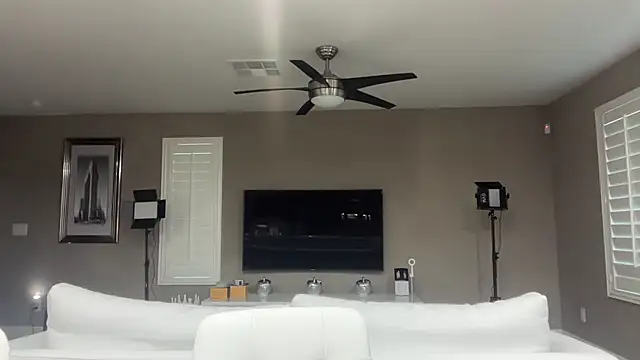 Naughty Ken Barbie-69 online show from March 18, 1:09 am