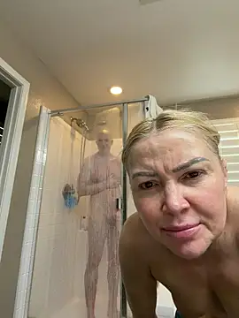 Naughty Ken Barbie-69 online show from March 26, 10:48 pm