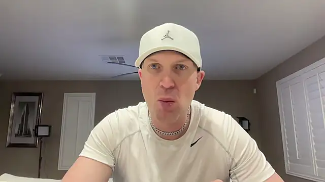 Naughty Ken Barbie-69 online show from March 28, 3:06 am