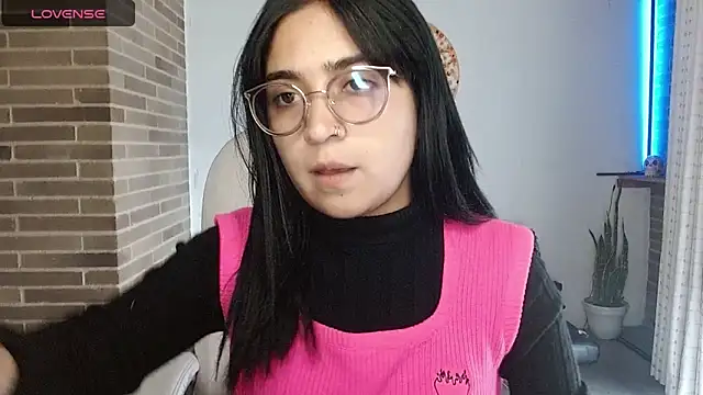 sweet-little online show from March 17, 8:34 pm