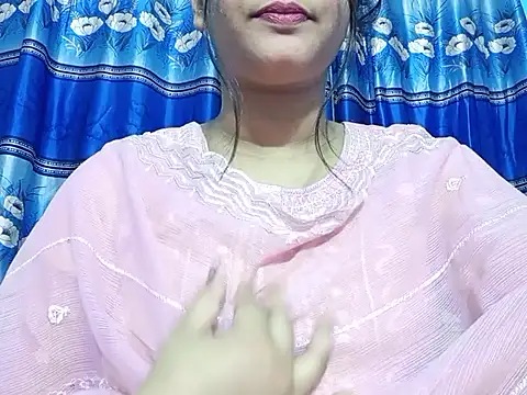 Emma 4433 online show from March 14, 4:34 pm