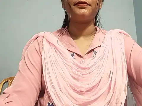 Emma 4433 online show from April 21, 6:01 pm