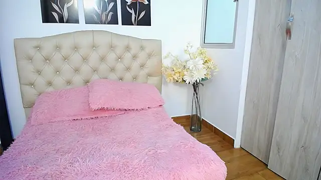 Tamar4 f00x online show from April 25, 12:52 pm