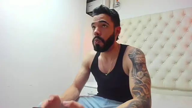 JEAN LEWIS2 online show from April 22, 7:26 pm