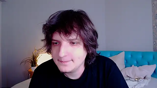 delalex online show from April 13, 8:20 am