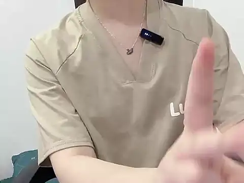 hunhun122 online show from April 7, 7:42 am