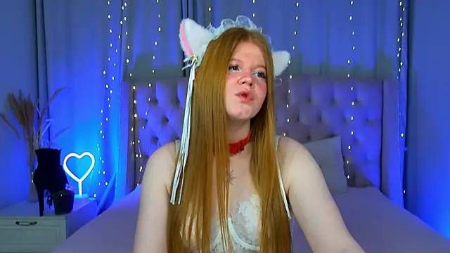 JessicaEmber online show from April 28, 5:12 am