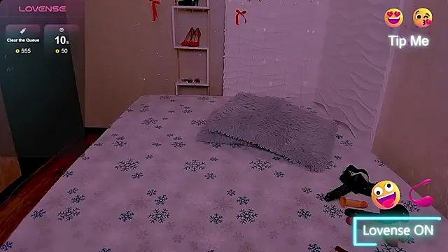 Akiko Yun online show from April 10, 11:37 am