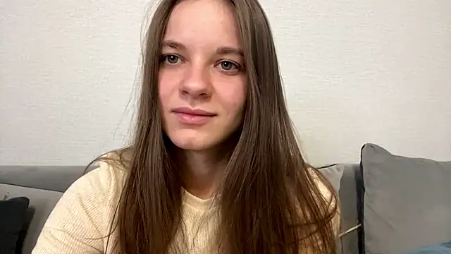 Liabae online show from April 25, 4:15 pm