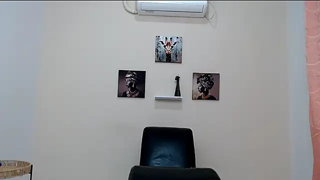 katywild20 online show from April 18, 6:45 pm