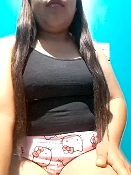 YiiZ 019 online show from April 12, 5:12 am