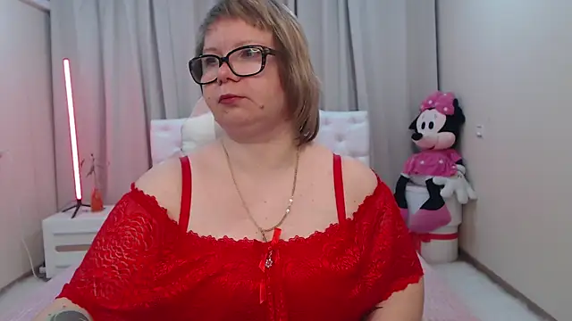 BonnnyBoobsy online show from April 27, 6:00 am