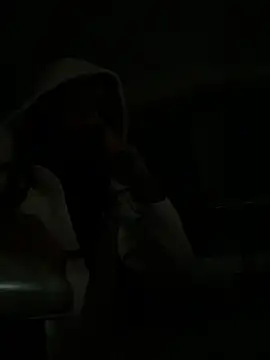 Mr11inchesnluvv online show from April 16, 4:46 am