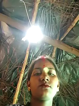 Snapshot of Rajni_sahu chatting on June 6, 8:41 am Rajni sahu online show from June 6, 8:41 am