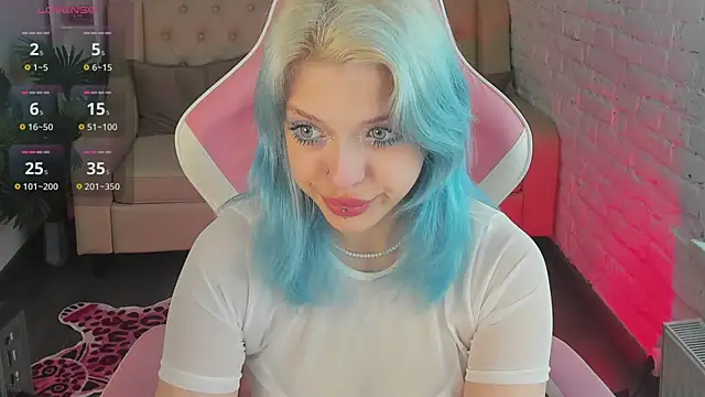 Clown Princess online show from May 28, 7:27 am