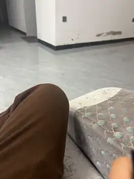 yingzi003 online show from April 18, 7:01 am