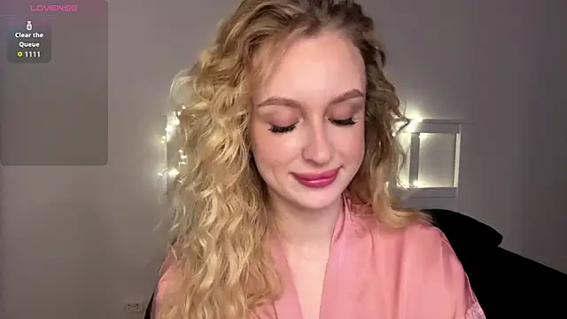 ReginaJoyy online show from April 23, 5:52 am