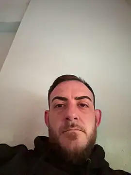 Mariete1931 online show from April 14, 7:58 am