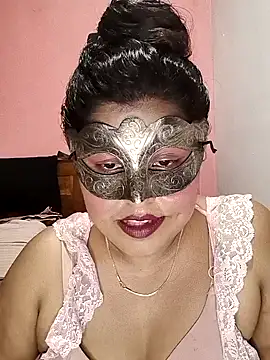 Snapshot of Maskedcurves chatting on May 2, 4:12 pm Maskedcurves online show from May 2, 4:12 pm