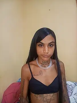 La ReynaZendeya online show from April 6, 10:11 pm