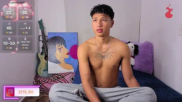 ETTE MOON online show from June 19, 3:44 am