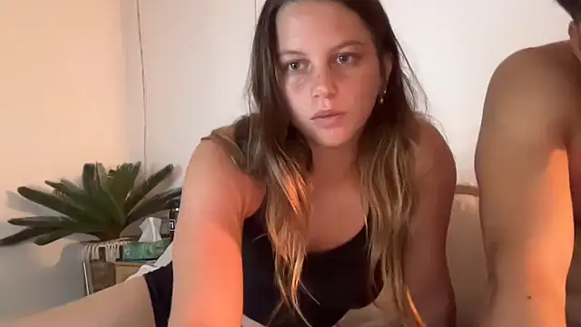 KamillaBecker online show from April 16, 2:45 am