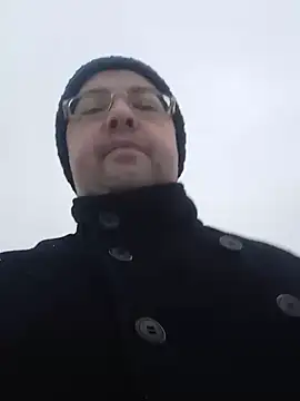 Snapshot of Luceriusbigass chatting on December 13, 6:00 am Luceriusbigass online show from December 13, 6:00 am